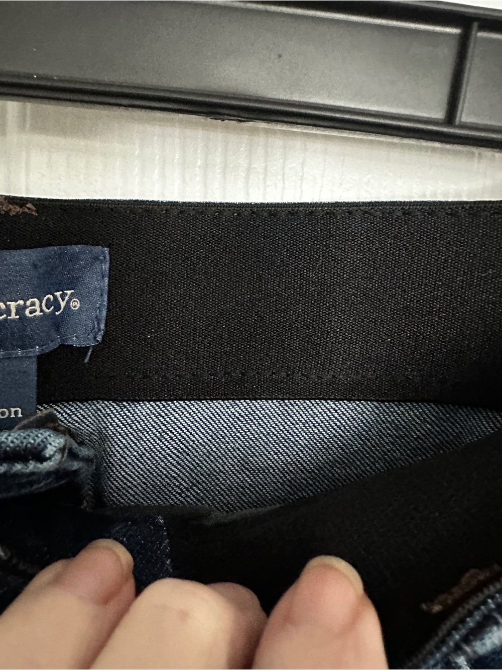 Democracy Dark Blue Straight Leg Women’s Jeans - Picture 5 of 9